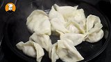 牛肉饺子好吃有诀窍，教你饭店不外传饺子馅配方，鲜嫩多汁超好吃