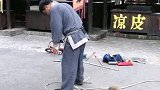 猴子耍人了。