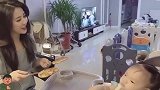 爆笑：自从小姨子来我家后，我每天都提前两小时下班