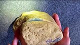 这玉石，只能影响老哥一个星期的心情