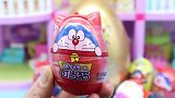 小猪佩奇拆宇宙英雄超大奥特蛋 叮当猫存钱蛋