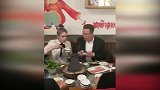 北京：马斯克吃涮羊肉， 店老板：我不知道他是谁