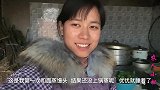 婷婷在家又做啥好吃的？小优优刚睡醒就急着吃，婷婷一顿吃4个！