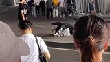 这一幕把人看呆，卧龙这是遇到凤雏了