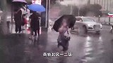 北京今天最高气温34℃，体感闷热，傍晚山区有雷阵雨