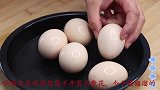 荷包蛋别再水煮了，用婆婆教的老方法，一锅做5个，圆润不开花