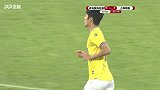 迪巴禁区内吸引防守后分球 潘超然轻松吃饼扳回一球