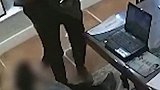 丹东 就是打工而已，又不涉及大的商业竞争，犯得着吗！打人者被拘10天！