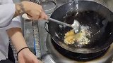 黄瓜别总生吃了 试着和紫苏一起煎 又香又脆