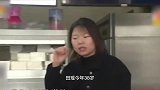 妻子与同学旧情复燃，产下男孩后，竟要求丈夫帮上户口