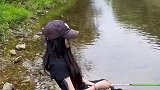 这鱼是懂孙子兵法的，敌不动我不动