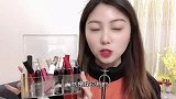 妹子两年买了16支口红，总价格达到了2200元，好吓人