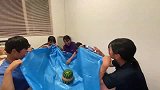 用皮筋勒西瓜，这种实验让我笑出了“鹅”叫声