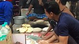 在印度我每天都是吃这个饼，重点看最后的大哥，发他会火吗？