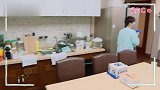 信突然到访，大S秒变少女害羞叫“学长”小S阿雅晓萱三脸懵！