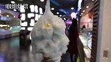 韩国街头爆款小吃：把棉花糖做成12星座，包裹着冰淇淋，巨诱人