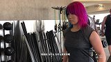 WWE-18年-明日华直击摔跤狂热比赛场馆直言感到紧张-新闻