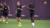 西甲-1718赛季-小狮子回归参加巴萨合练 抢圈训练被溜惨-专题