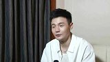 李荣浩新歌词曲乐器一手包办 网友：还有什么你做不到？