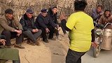 可怜的孩子啊你咋这么玩啊