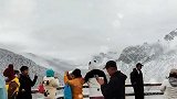实拍四川黄龙景区雪后美景 银装素裹宛如童话仙境