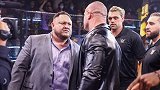 NXT第628期：强尼家族偷袭克罗斯遭反杀 乔及时出场维持秩序