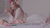 金泫雅真是太野了，这躺下的姿势，让摄影师都不知所措了！