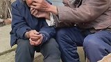 从青丝到白发的爱情，少来夫妻老来伴
