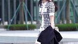 道理我都懂，可是听到别人喊美女的时候，还是忍不住回头