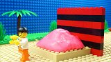 乐高定格故事：乐高人身上沾满了黏糊糊的泥
