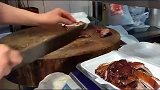 香港美食烧腊，光看这油亮油亮的色泽味道肯定爽口啦！