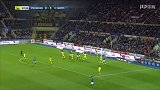 第38分钟斯特拉斯堡球员阿若克射门 - 打偏