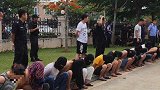 海南警方悬赏百万涉黑团伙头目落网画面曝光 逃亡期间瘦一整圈