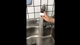 第一次见这么好用的水龙头，你家有吗