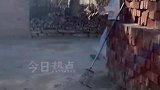 妹妹路过姐姐房间害怕被传染