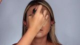 女子素颜被男友嫌弃，妆后变时尚女神，颜值提升几倍