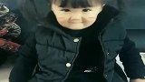 小棉袄想当演员，妈妈说当演员要会模仿，小棉袄直接跪下了！