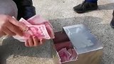 消防哥哥忐忑的心啊，到底帮还是不帮呢