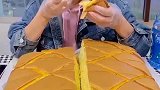 12斤咸蛋黄大蛋糕，真的是太好吃了