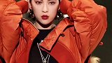 相对于河北麻友子，你们更喜欢三吉彩花，是这样吗？三吉彩花 女神 美女 性感 日本气质女模