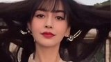 baby甩头发真的太迷人，请停止散发你的魅力好吗？