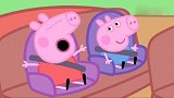 小猪佩奇：坐着真无聊，佩奇一家玩游戏，真是愉快的旅程呢