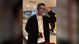 被问baby却不停擦汗转移话题？黄晓明晒照疑回应婚变传言
