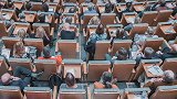 李嘉诚又捐款汕头大学，未来四届本科生有福了，学费全免