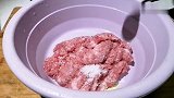 同样的材料，为啥你调的饺子馅不好吃呢？看完这个视频就明白了