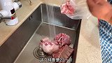 天冷了，分享个排骨汤的做法，汤浓肉香，营养十足，暖胃暖心