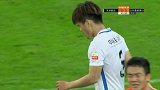 泰达左路众将连掀波澜 鲁能狼狈防守戴琳解围