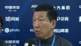 申花全队抵达球场 崔康熙：防线受伤病影响需要调整