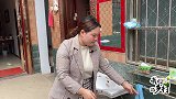 闺女接娘家爸一起吃饭，婆婆看到乐的合不拢嘴，好酒好菜招待亲家