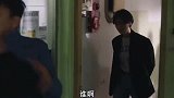 为保护青梅竹马的男孩，女主考入警大，令人羡慕的爱情。